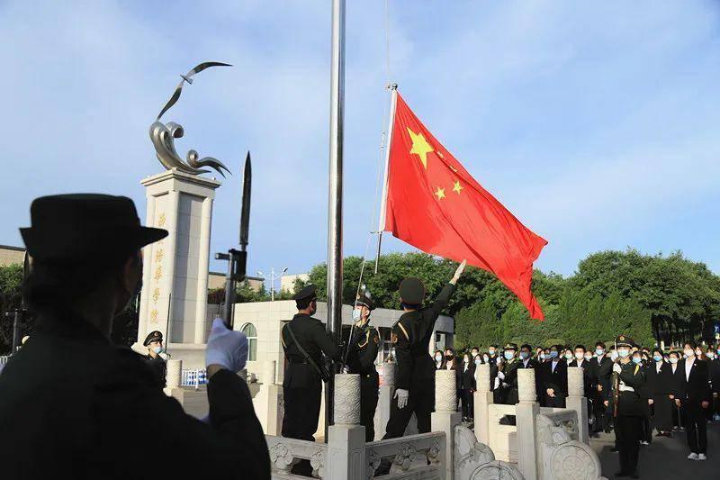 耳软骨隆鼻会被吸收吗